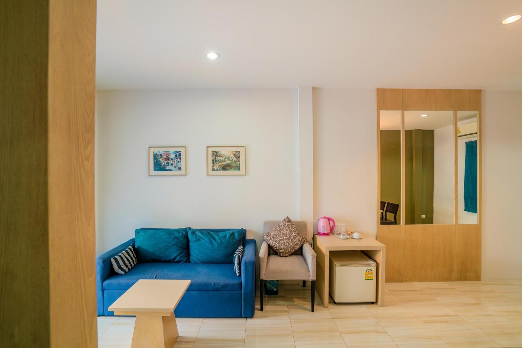 Paragon Hometel Surat Thani Habitación foto